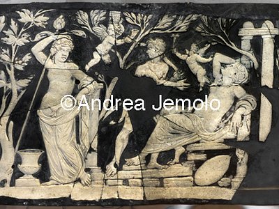 Archaeological National museum Pompeii - Bacchus and Ariadne - Glass | Andrea Jemolo