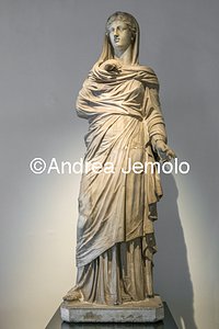 Archaeological National museum Herculaneum - Villa of the Papyri - Matriarch | Andrea Jemolo